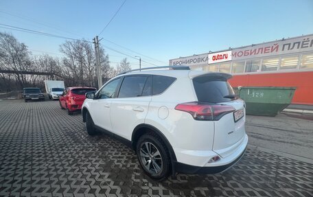 Toyota RAV4, 2017 год, 2 800 000 рублей, 4 фотография