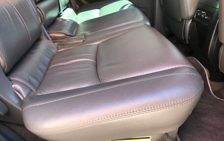 Toyota Land Cruiser Prado 120 рестайлинг, 2008 год, 2 600 000 рублей, 9 фотография