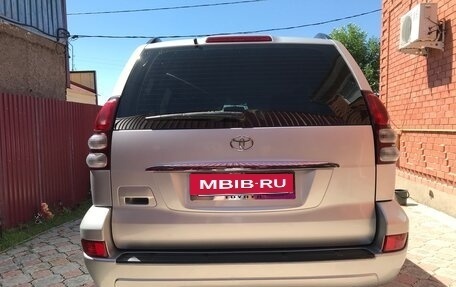 Toyota Land Cruiser Prado 120 рестайлинг, 2008 год, 2 600 000 рублей, 4 фотография