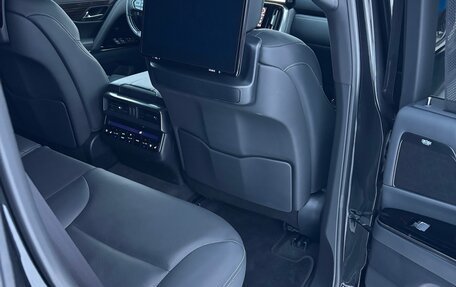 Lexus LX, 2024 год, 21 500 000 рублей, 11 фотография