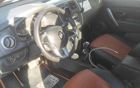 Renault Logan II, 2019 год, 580 000 рублей, 9 фотография