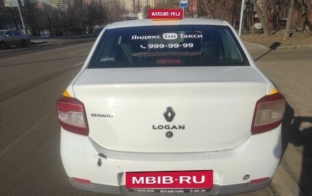 Renault Logan II, 2019 год, 580 000 рублей, 6 фотография