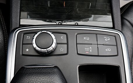 Mercedes-Benz GL-Класс, 2015 год, 3 600 000 рублей, 17 фотография