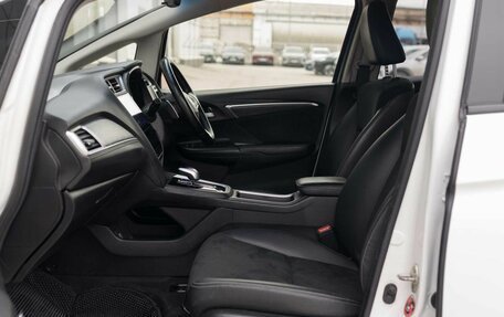 Honda Shuttle II, 2017 год, 1 300 000 рублей, 20 фотография