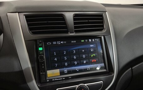 Hyundai Solaris II рестайлинг, 2013 год, 800 000 рублей, 17 фотография