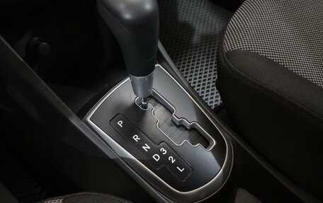 Hyundai Solaris II рестайлинг, 2013 год, 800 000 рублей, 19 фотография