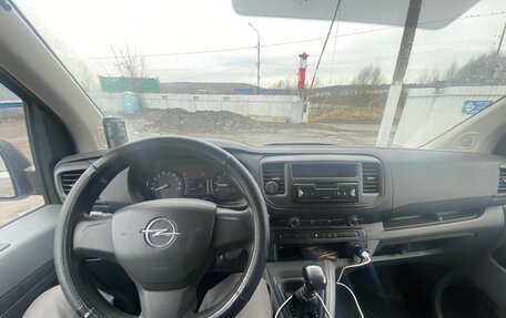 Opel Vivaro, 2021 год, 2 200 000 рублей, 4 фотография