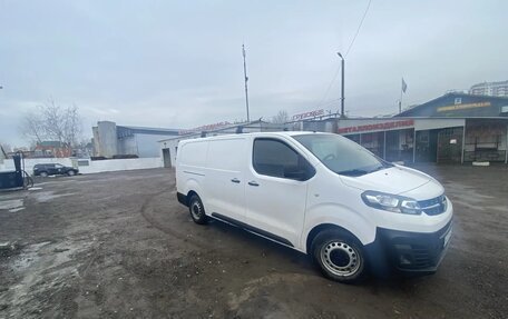 Opel Vivaro, 2021 год, 2 200 000 рублей, 7 фотография