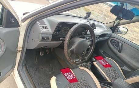 Daewoo Nexia I рестайлинг, 2001 год, 160 000 рублей, 11 фотография