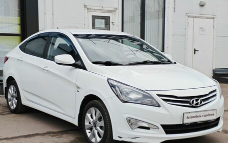 Hyundai Solaris II рестайлинг, 2016 год, 901 000 рублей, 3 фотография