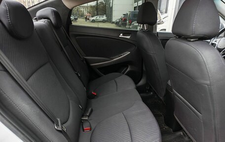 Hyundai Solaris II рестайлинг, 2016 год, 901 000 рублей, 13 фотография