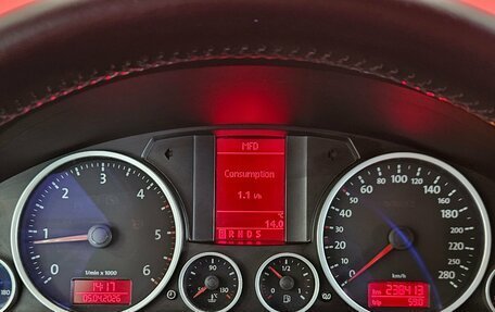 Volkswagen Touareg III, 2007 год, 995 000 рублей, 10 фотография