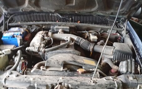 KIA Sportage IV рестайлинг, 1998 год, 300 000 рублей, 17 фотография