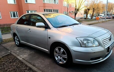 Toyota Avensis III рестайлинг, 2006 год, 950 000 рублей, 2 фотография