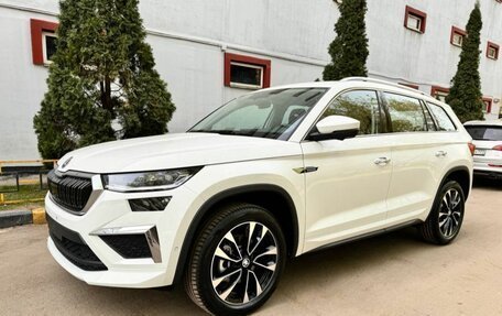 Skoda Kodiaq I, 2023 год, 4 000 000 рублей, 7 фотография