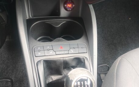 SEAT Ibiza IV рестайлинг 2, 2008 год, 280 000 рублей, 14 фотография