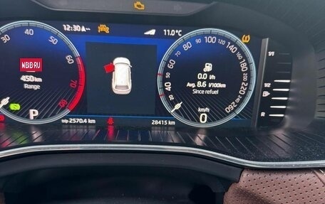 Skoda Kodiaq I, 2023 год, 4 000 000 рублей, 10 фотография