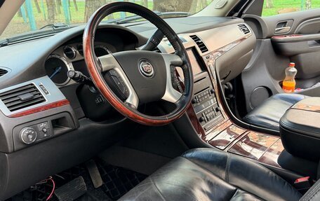 Cadillac Escalade III, 2010 год, 1 800 000 рублей, 5 фотография