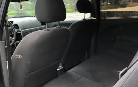 KIA Rio II, 2003 год, 170 000 рублей, 11 фотография