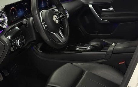 Mercedes-Benz A-Класс, 2021 год, 2 150 032 рублей, 7 фотография