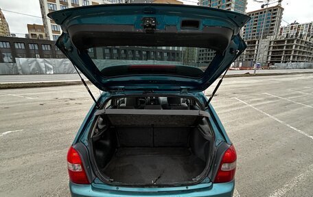 Mazda 323, 1998 год, 150 000 рублей, 13 фотография