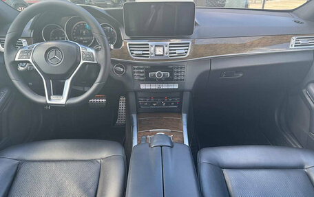 Mercedes-Benz E-Класс, 2015 год, 2 162 000 рублей, 11 фотография