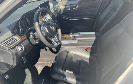 Mercedes-Benz E-Класс, 2015 год, 2 162 000 рублей, 9 фотография