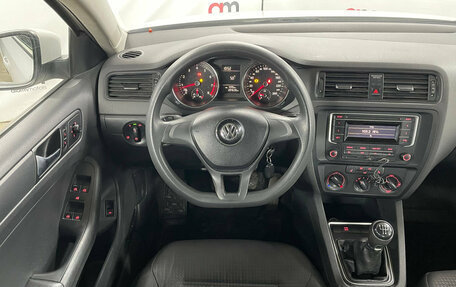 Volkswagen Jetta VI, 2015 год, 699 000 рублей, 11 фотография