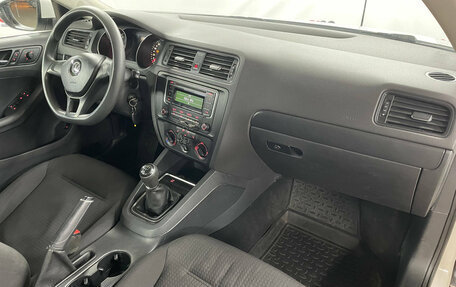 Volkswagen Jetta VI, 2015 год, 699 000 рублей, 12 фотография