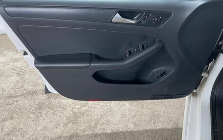 Volkswagen Jetta VI, 2015 год, 699 000 рублей, 17 фотография