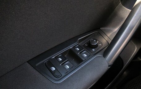 Volkswagen Tiguan II, 2020 год, 2 090 000 рублей, 14 фотография