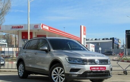 Volkswagen Tiguan II, 2020 год, 2 090 000 рублей, 3 фотография