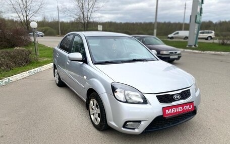 KIA Rio II, 2011 год, 530 000 рублей, 1 фотография