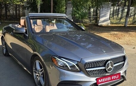 Mercedes-Benz E-Класс, 2018 год, 5 900 000 рублей, 1 фотография