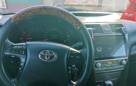 Toyota Camry, 2007 год, 1 300 000 рублей, 7 фотография