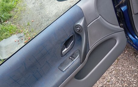 Renault Laguna II, 2001 год, 320 000 рублей, 24 фотография