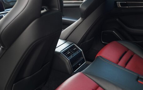 Porsche Panamera II рестайлинг, 2019 год, 10 500 000 рублей, 12 фотография