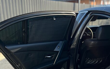 BMW 5 серия, 2004 год, 1 050 000 рублей, 8 фотография