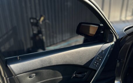 BMW 5 серия, 2004 год, 1 050 000 рублей, 7 фотография