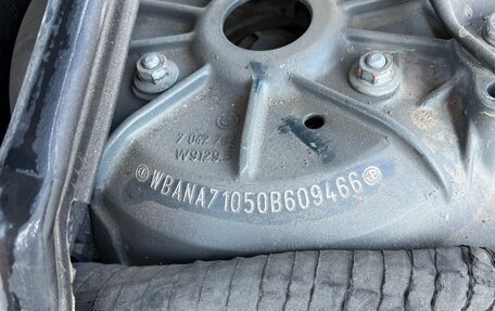 BMW 5 серия, 2004 год, 1 050 000 рублей, 13 фотография