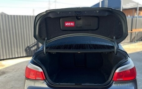 BMW 5 серия, 2004 год, 1 050 000 рублей, 10 фотография