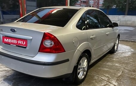 Ford Focus II рестайлинг, 2006 год, 500 000 рублей, 3 фотография