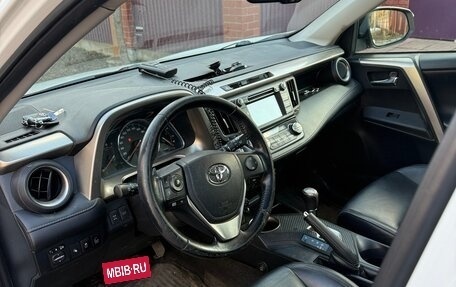 Toyota RAV4, 2014 год, 2 200 000 рублей, 6 фотография
