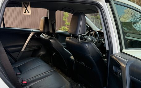 Toyota RAV4, 2014 год, 2 200 000 рублей, 9 фотография