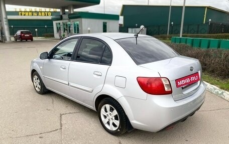 KIA Rio II, 2011 год, 530 000 рублей, 4 фотография