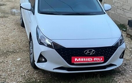 Hyundai Solaris II рестайлинг, 2020 год, 1 400 000 рублей, 6 фотография