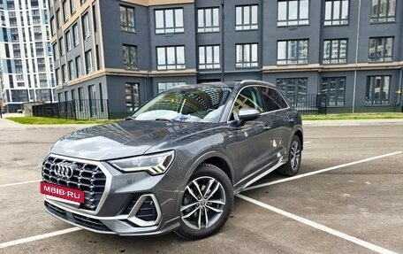 Audi Q3, 2020 год, 3 050 000 рублей, 2 фотография