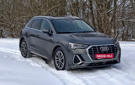 Audi Q3, 2020 год, 3 050 000 рублей, 14 фотография