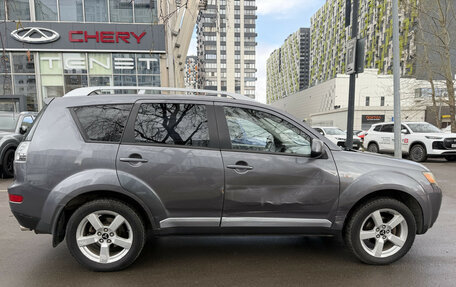 Mitsubishi Outlander III рестайлинг 3, 2008 год, 898 000 рублей, 3 фотография