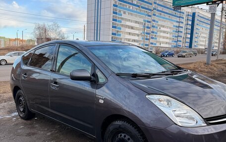 Toyota Prius, 2008 год, 600 000 рублей, 4 фотография